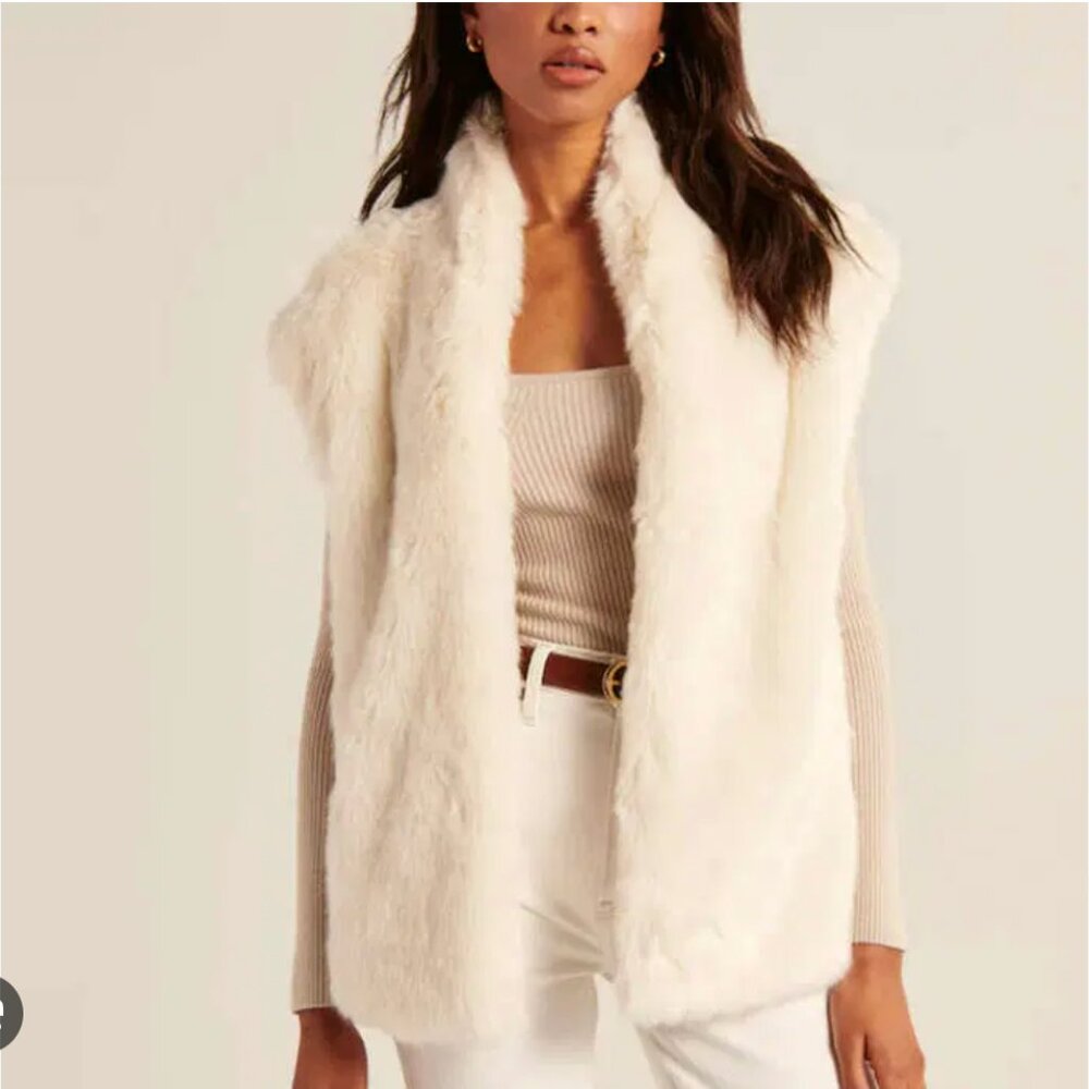 Abercrombie Women's Faux Fur Vest